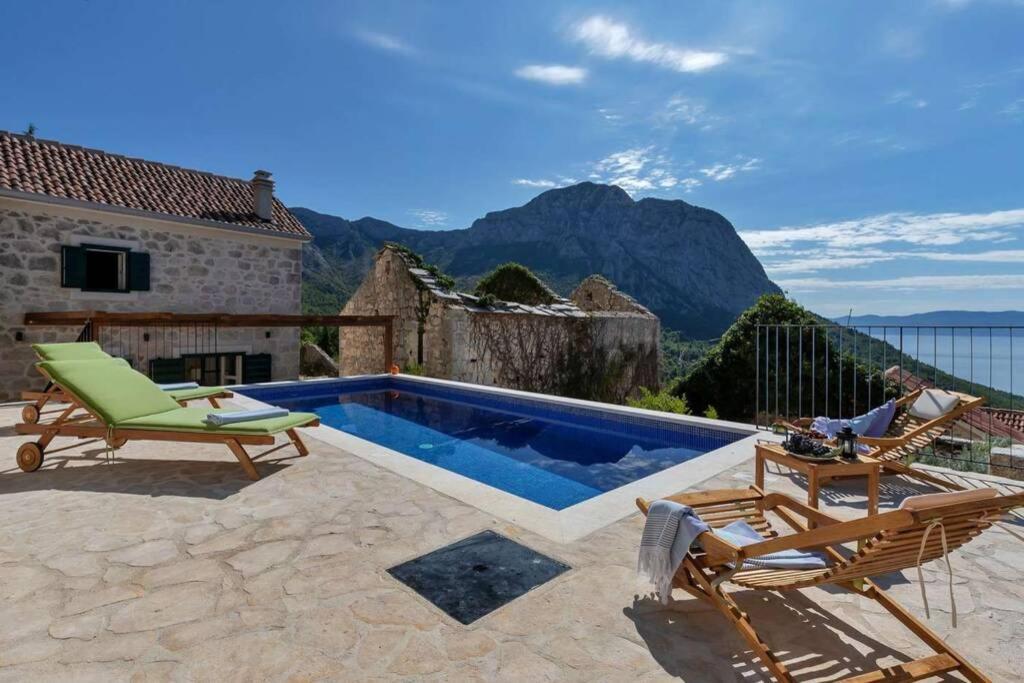 Holiday Home Marijana ザオストログ エクステリア 写真