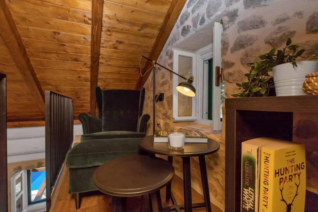 Holiday Home Marijana ザオストログ エクステリア 写真